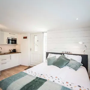 Apartment 4 U With Private Parking Zandvoort