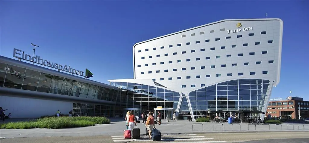 Tulip Inn Eindhoven Airport 3*,