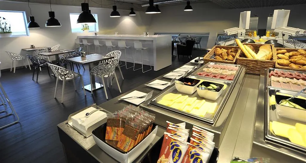 Tulip Inn Eindhoven Airport Hotel